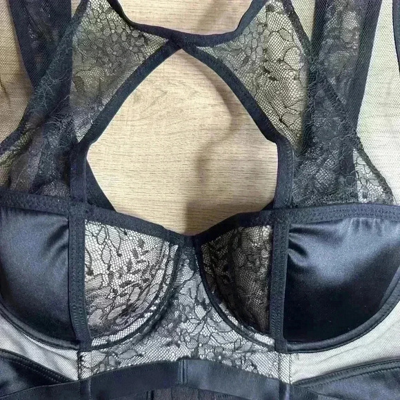 Victoria's Secret Size 34C Black Nude Very Sexy Lined Balconnet Bra - Picture 2 of 5